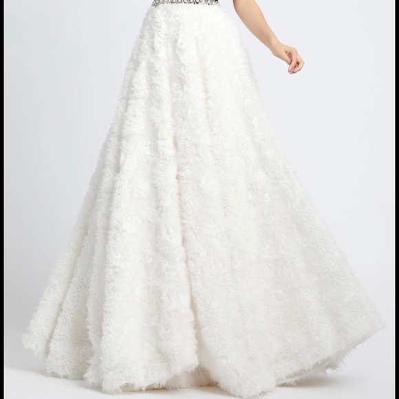 Mac Duggal strapless bodice rosette ballgown NWT - Picture 8 of 8